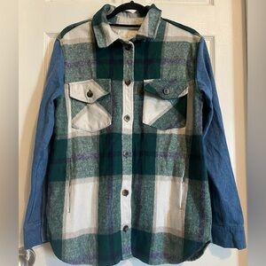 Altar’d State Green Plaid Mixed Media Oversized Shirt Jacket Shacket Sma…